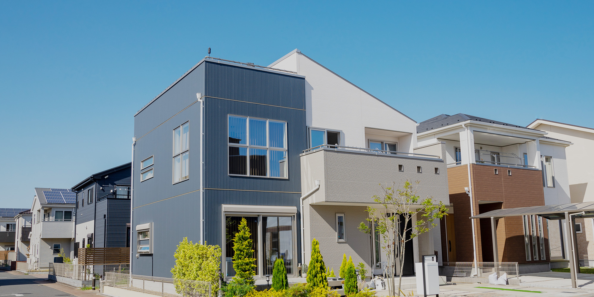 建てるを超える“支える”建築を